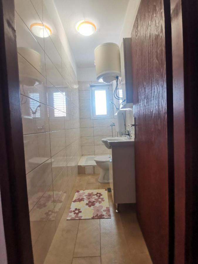 Apartament Emily Biograd Na Moru Zewnętrze zdjęcie