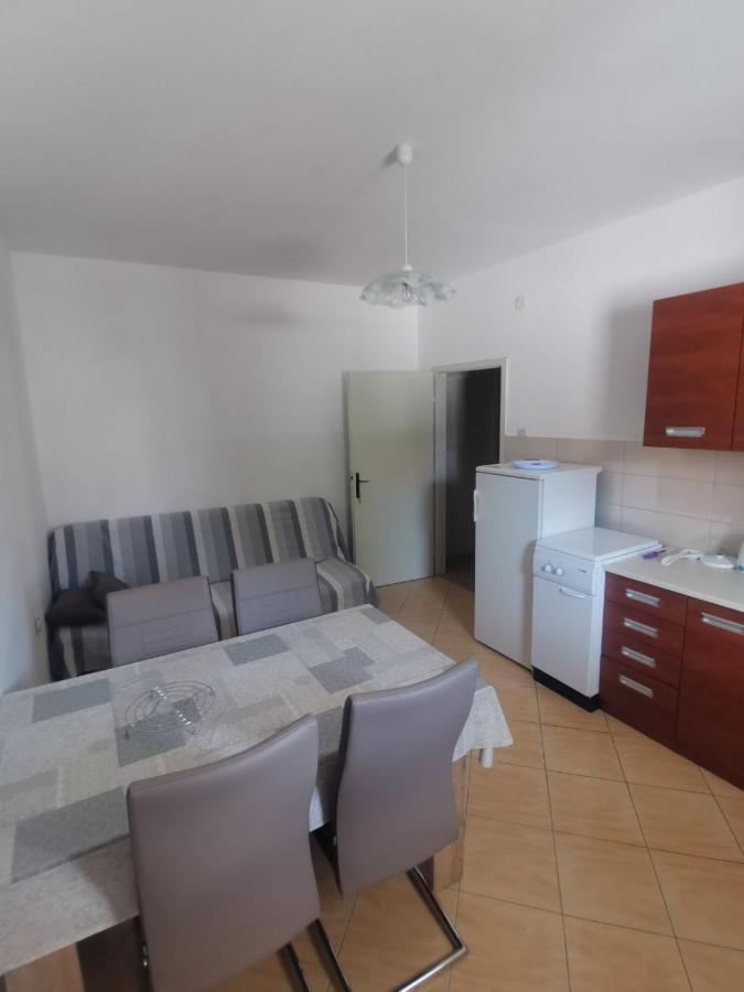Apartament Emily Biograd Na Moru Zewnętrze zdjęcie
