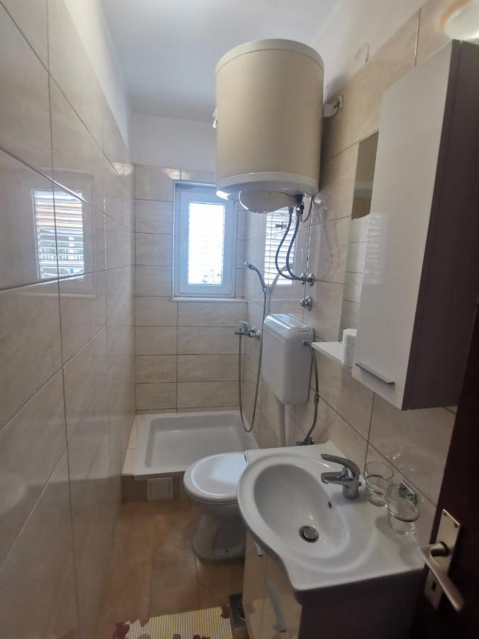 Apartament Emily Biograd Na Moru Zewnętrze zdjęcie