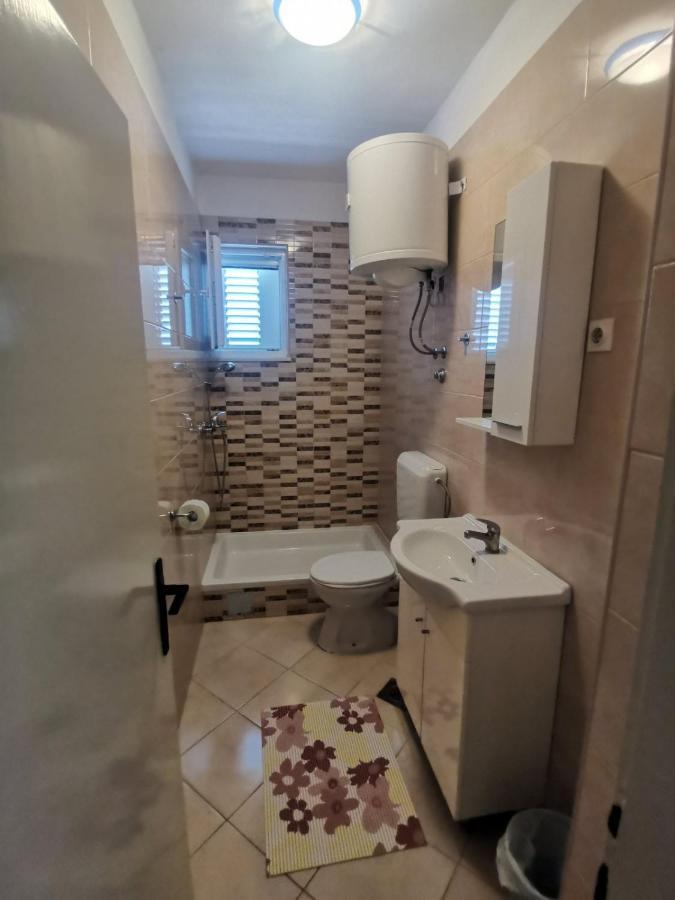 Apartament Emily Biograd Na Moru Zewnętrze zdjęcie
