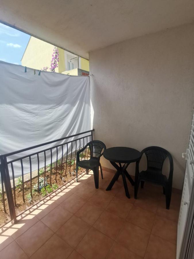 Apartament Emily Biograd Na Moru Zewnętrze zdjęcie